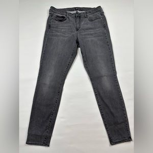 GAP true skinny grey jean size 32r